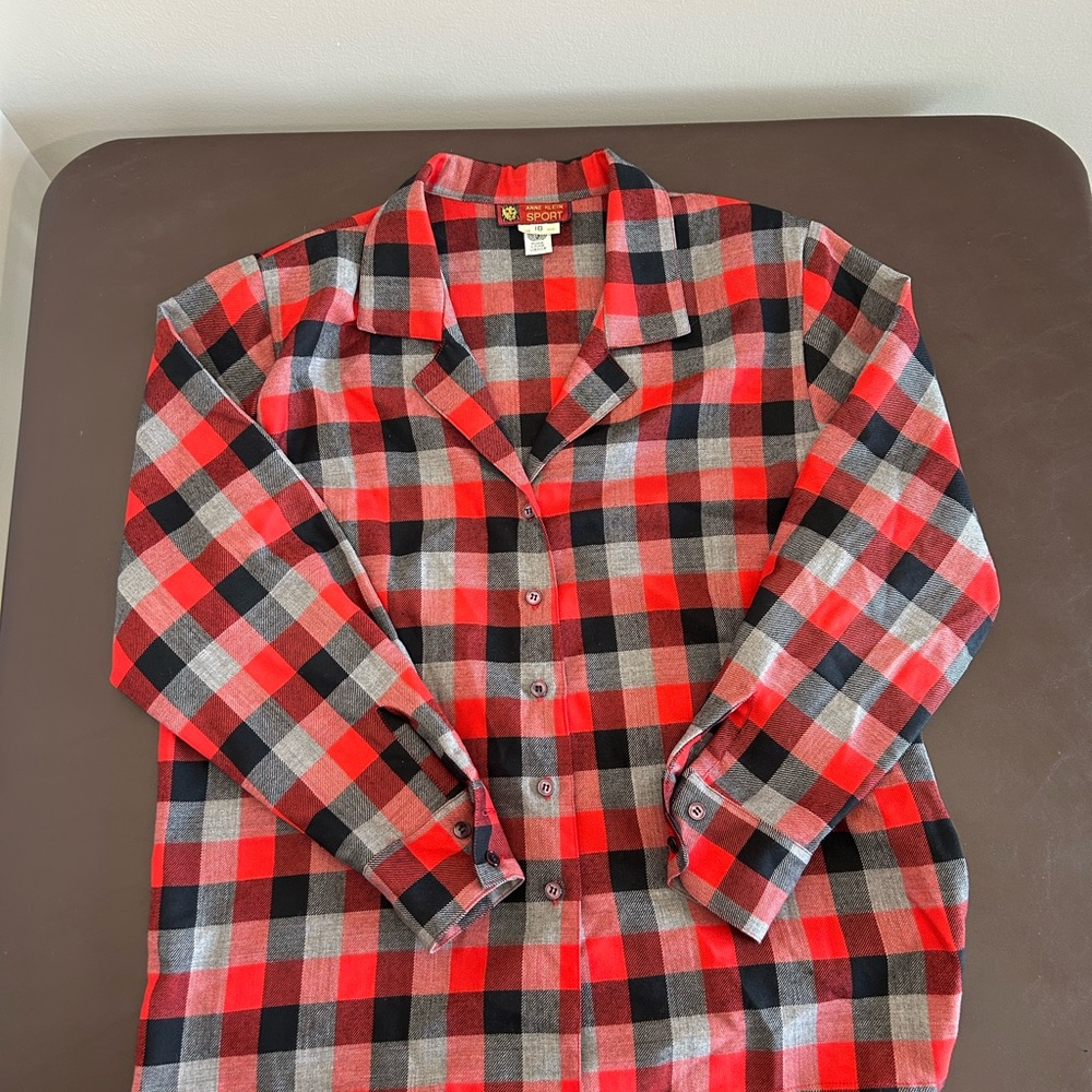 Anne Klein Sport Women’s Red and Black Flannel Button Down Long Sleeve shirt